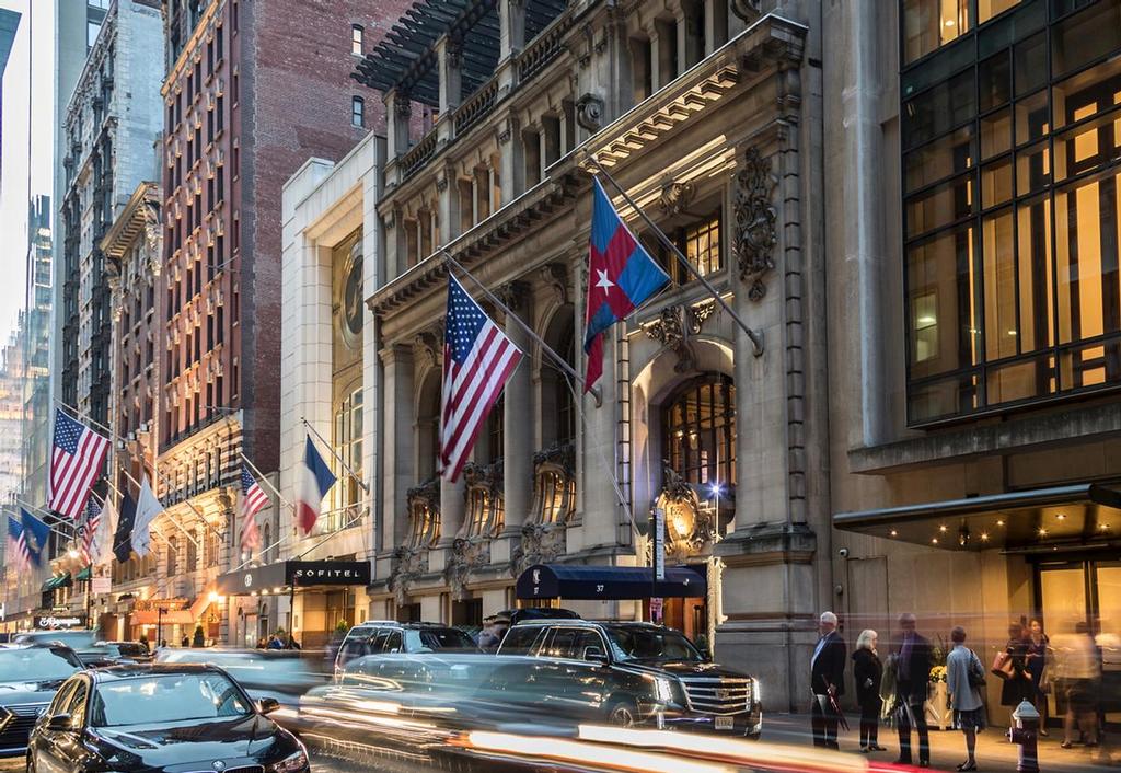 The New York Yacht Club. 37 West 44th Street - Hall of Fame induction for Ernesto Bertarelli Alinghi and Lord Dunraven © Carlo Borlenghi http://www.carloborlenghi.com